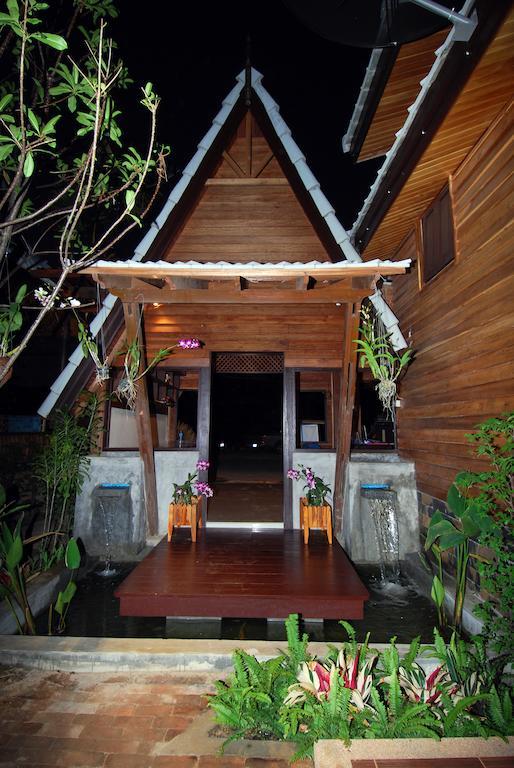 Hotel Baan Pakgasri Hideaway à Ko Lanta Extérieur photo