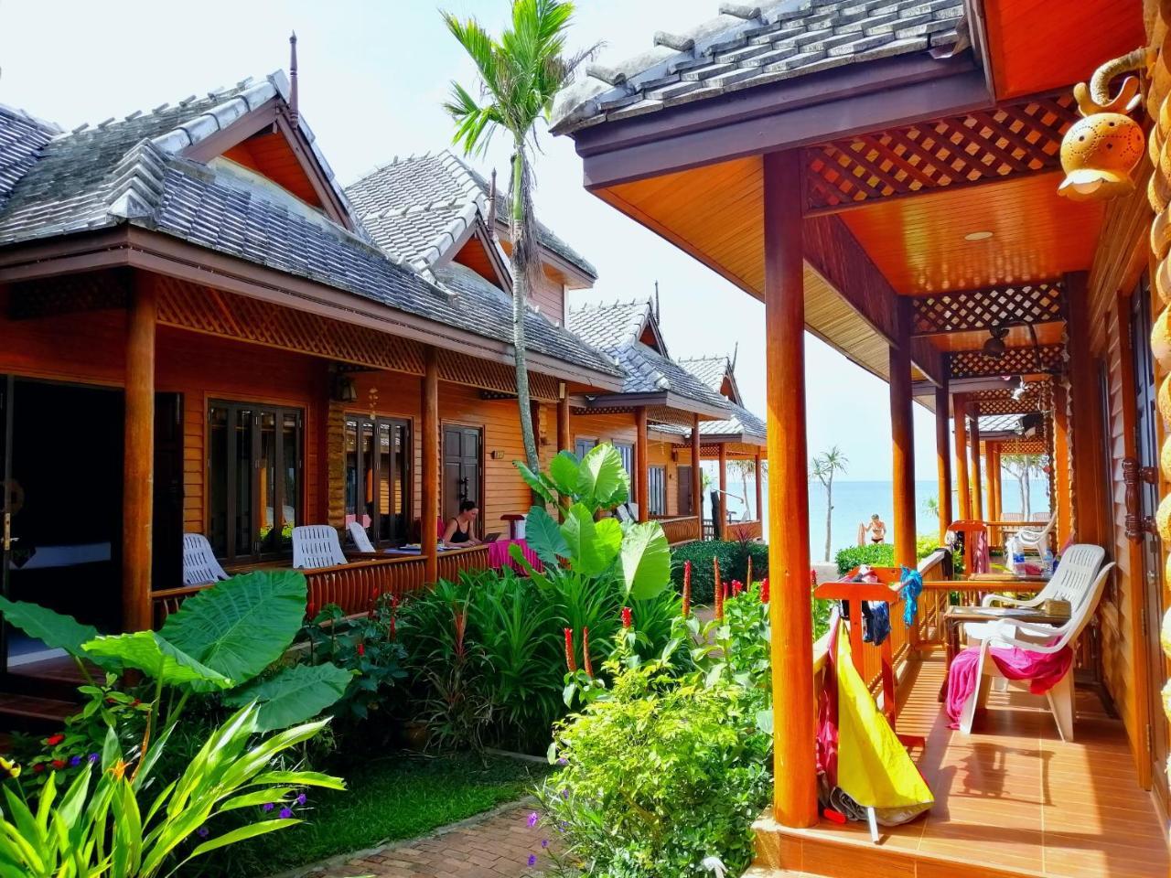 Hotel Baan Pakgasri Hideaway à Ko Lanta Extérieur photo